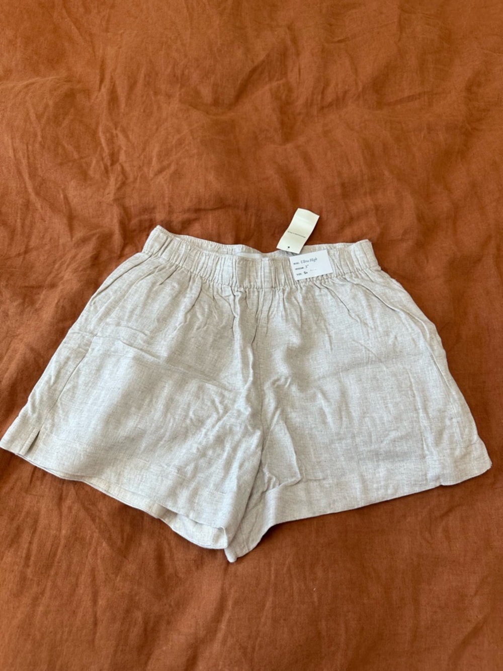 Abercrombie & Fitch Linen-Blend High-Waist Shorts in Light Tan